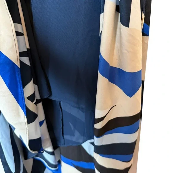 White House Black Market Satin Halter Maxi Dress in Bay Palms Ecru / Blue size 4 - Picture 6 of 7